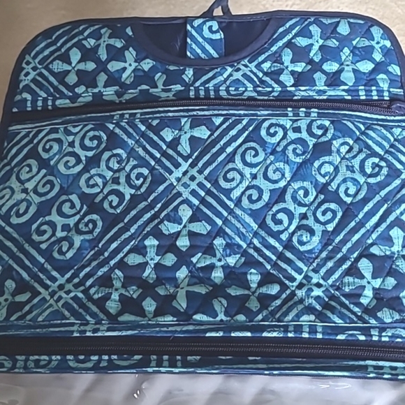 Vera Bradley Blue Quilted Organizer - Picture 8 of 11